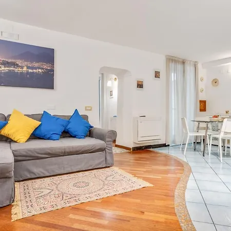 Guesthost - Casa Querida Central & Elegant Flat-3